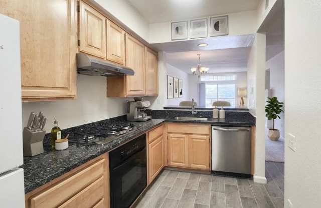 Beautiful Brisbane condo photos photos