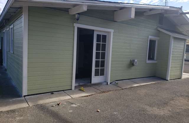 8030lakestreetunit1.Is4Lease.com photos photos