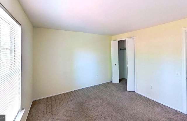 3699 KEMPSFORD FIELD PLACE Gallery 4
