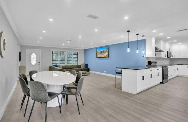 5170 SW 89th Terrace photos photos