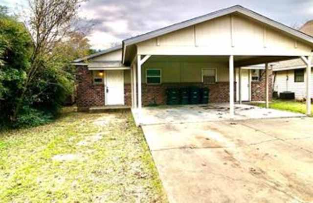 4917 Lovell Avenue - 4917 Lovell Avenue, Fort Worth, TX 76107