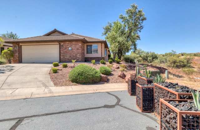 3 Bedroom Home In Southgate! photos photos