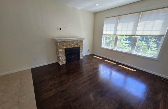 10 Oak Meadows Drive Gallery 4