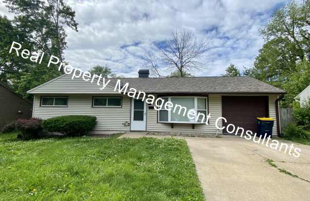 True Ranch Home with Bonus Room and Fenced Backyard - 11416 Palmer Avenue, Kansas City, MO 64134