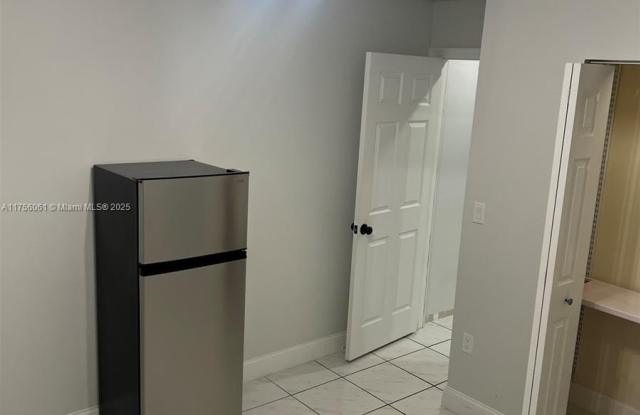 14364 SW 159th Ter - 14364 Southwest 159th Terrace, Richmond West, FL 33177