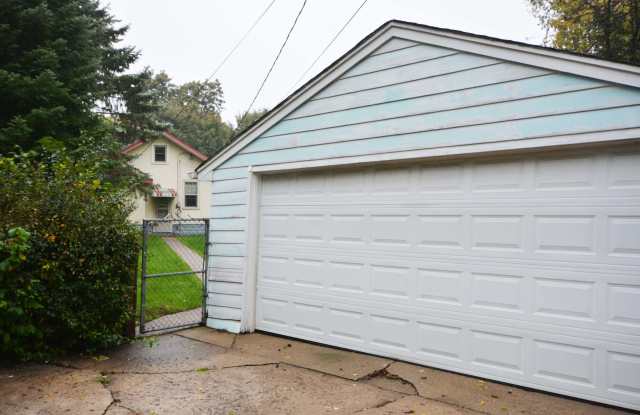 4337 Snelling Avenue Gallery 4