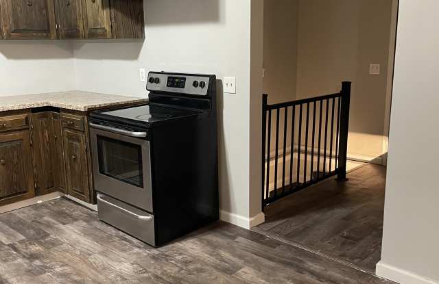 639 South Main Avenue photos photos