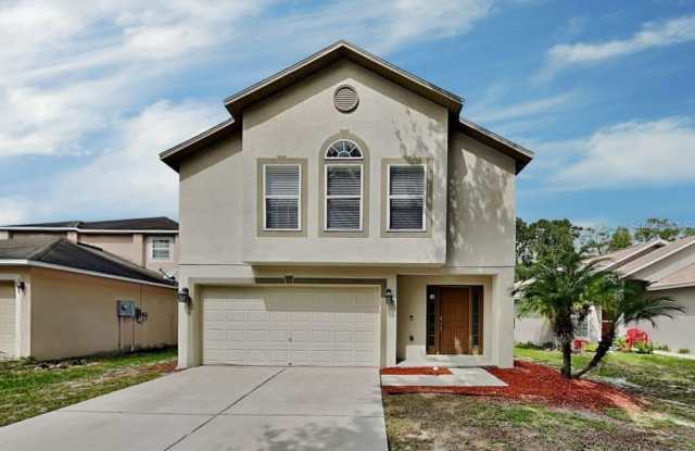 13804 GENTLE WOODS AVENUE - 13804 Gentle Woods Avenue, Riverview, FL 33569