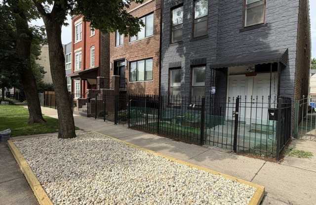 834 N Mozart Street photos photos