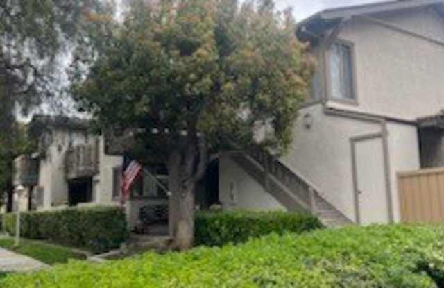 48 Clearbrook - 48 Clearbrook, Irvine, CA 92614