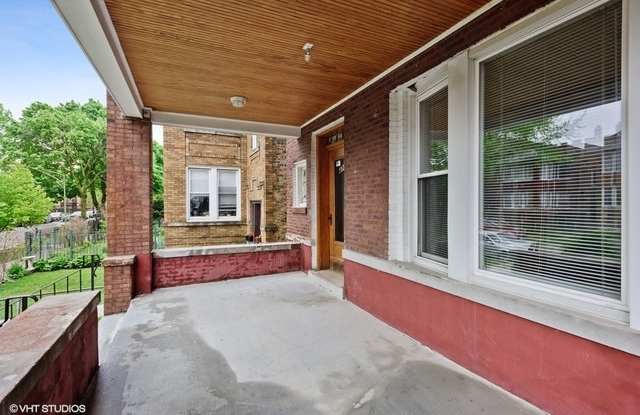 4740 North Drake Avenue Gallery 2