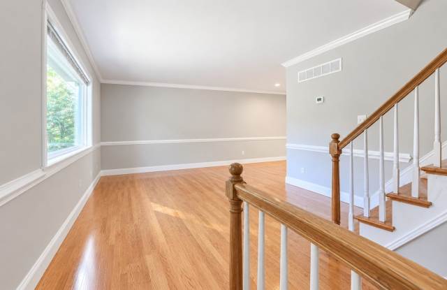 Coming Soon - Single Family Home in Severna Park with large yard Gallery 3
