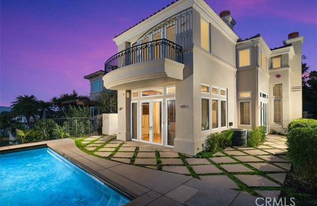 5 Torrey Pine Drive Gallery 1