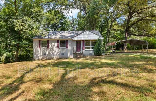 570 Carol Drive Gallery 1