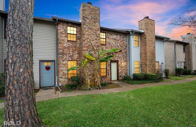 Check Out this 3 bed 2.5 bath in Benton photos photos