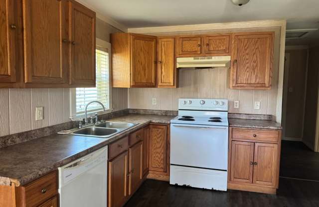 2/2 Fenced yard, pet friendly, gladewater photos photos 2/2 Fenced yard, pet friendly, gladewater photos photos