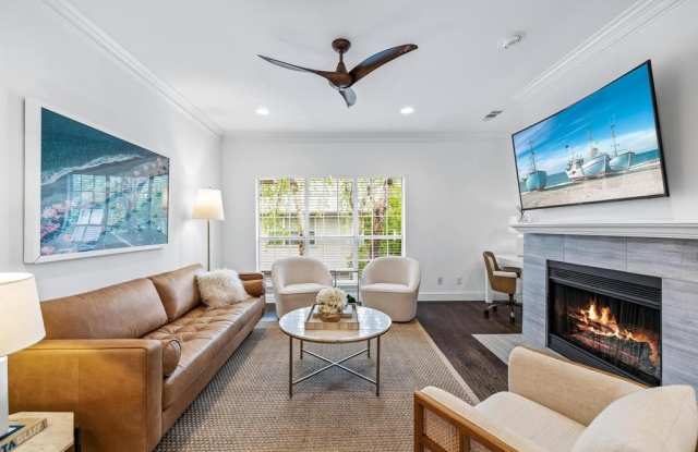 5907 Hillcrest Avenue - 5907 Hillcrest Avenue, University Park, TX 75205