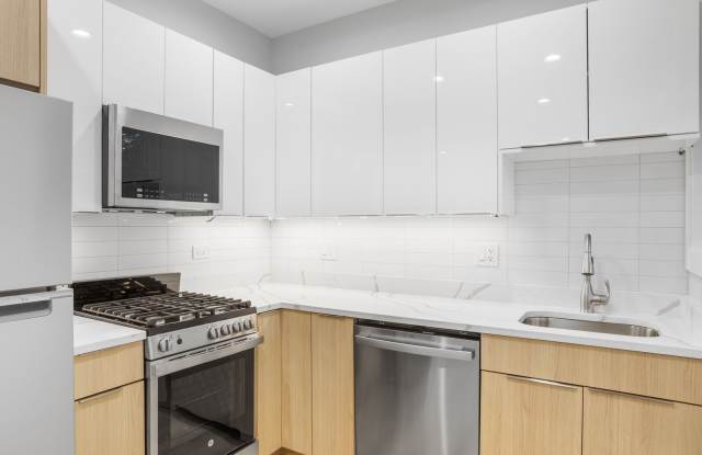 1239 W Morse Ave photos photos