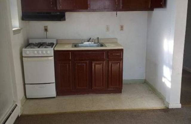 1041 Ironbound Avenue - 1041 Ironbound Avenue, Plainfield, NJ 07060