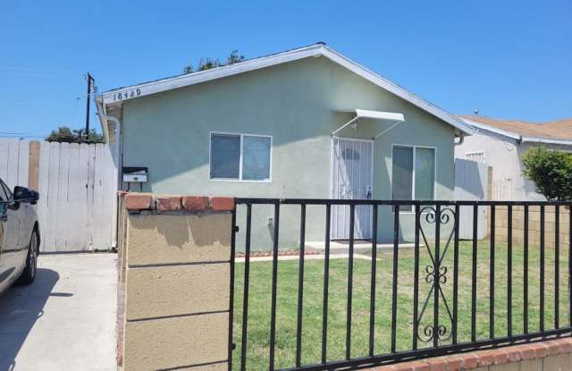 18431 Norwalk Blvd photos photos