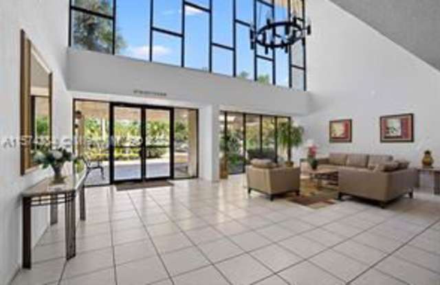 491 Racquet Club Road Gallery 3
