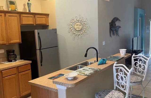 16705 FRESH MEADOW Drive Gallery 4