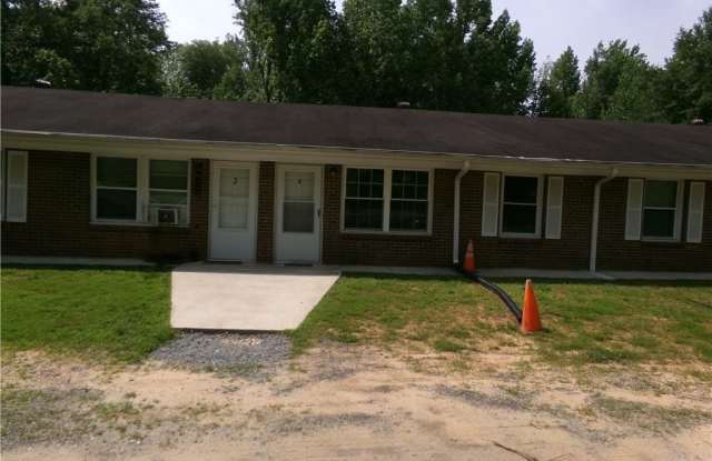 1539 NC Highway 65 W photos photos