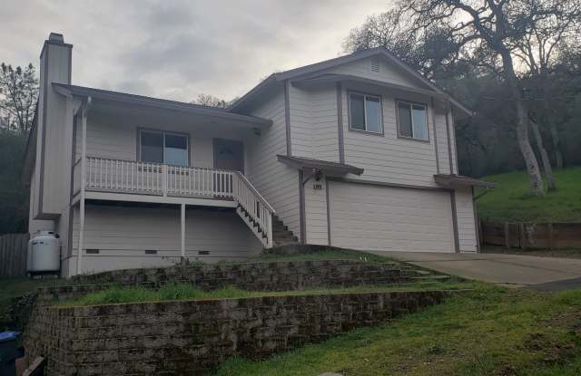 13019creststreet.is4lease.com photos photos