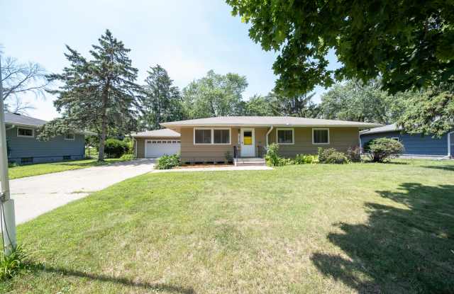 10130 Fremont Ave. S. photos photos