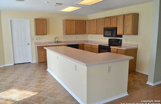 3317 FRESNO PL Gallery 2