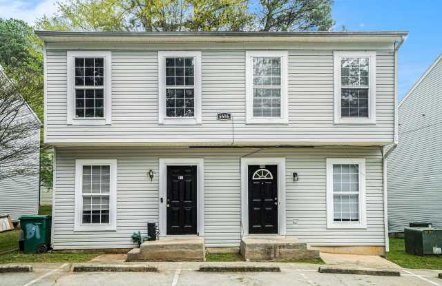Conveniently Located 3BR/2.5BA Townhome in Lithonia! photos photos
