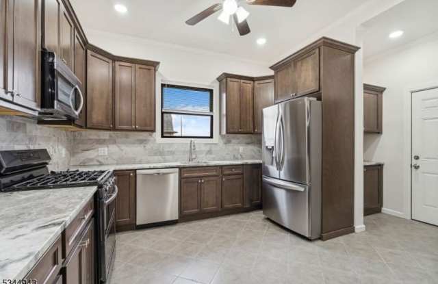 346 Arlington Ave - 346 Arlington Avenue, Jersey City, NJ 07304 346 Arlington Ave - 346 Arlington Avenue, Jersey City, NJ 07304