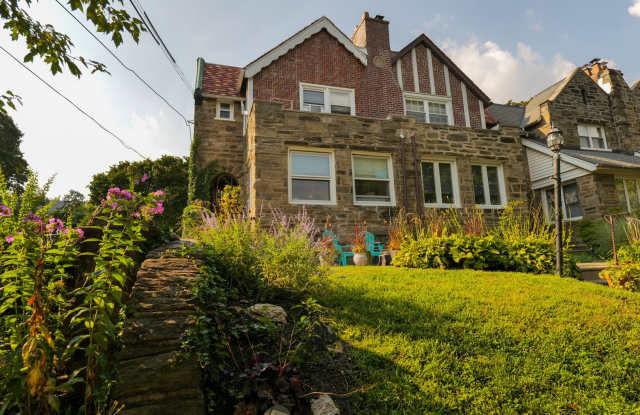 533 Glen Echo Road (3BD/2BT) | Single-Family Home in West Mount Airy photos photos