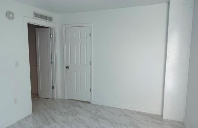 2870 Pharr Court S NW Gallery 2