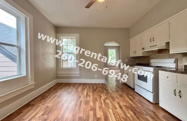 310 W Dewald St Gallery 4