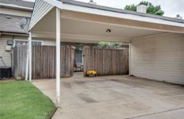 843 Summercreek Drive Gallery 4