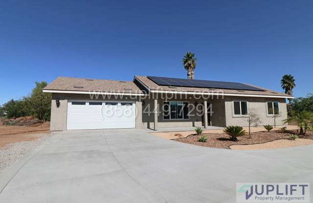 3 Bed, 2 Bath House, 1200 SqFt. RECENT BUILD - 1102 Elm Street, Ramona, CA 92065 3 Bed, 2 Bath House, 1200 SqFt. RECENT BUILD - 1102 Elm Street, Ramona, CA 92065