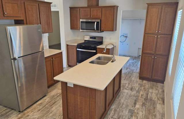 501 Kinney St photos photos
