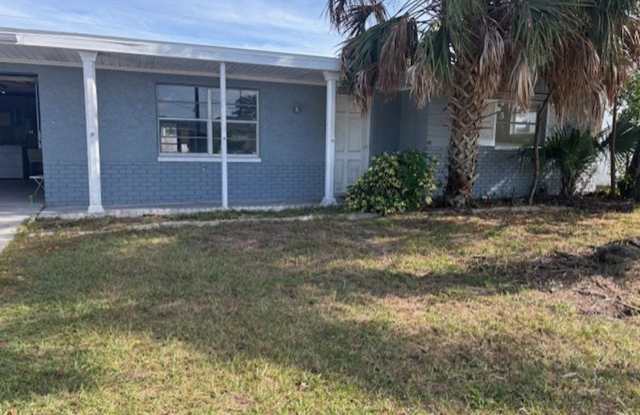 2/1 available now! - 3402 Blayton Street, Elfers, FL 34690