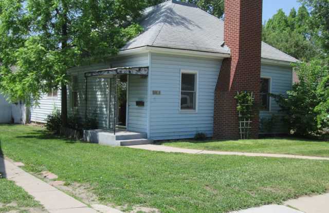 Charming Single Family Home Gallery 1
