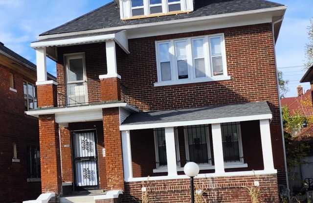 2952 STURTEVANT Street photos photos
