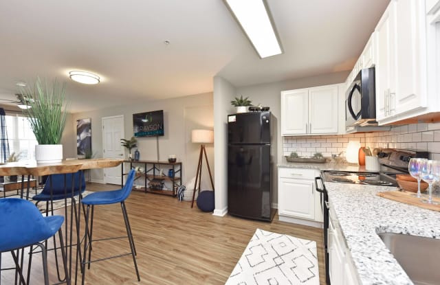 Grayson photos photos