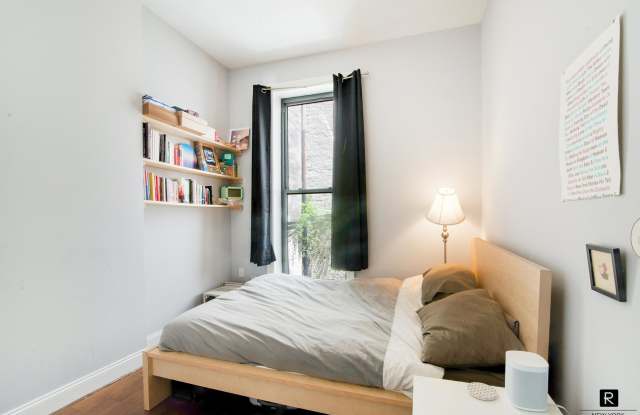 495 Franklin Avenue Gallery 3