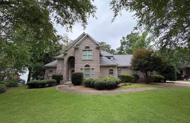 Executive Rental in West Rome $2,595 photos photos