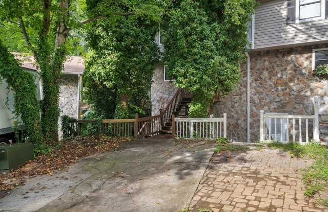 1353 Overlook Cove Southeast - 1 Gallery 2