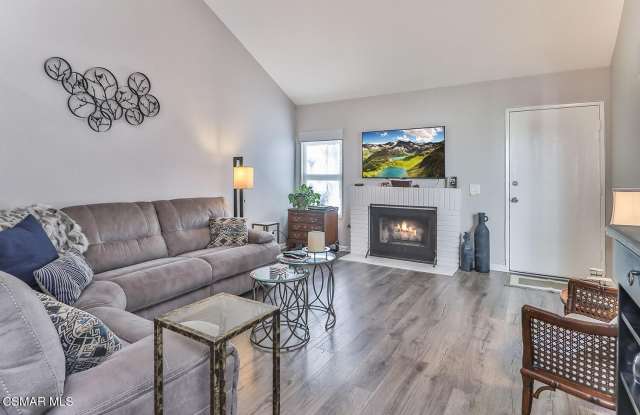 342 Via Colinas - 342 Via Colinas, Thousand Oaks, CA 91362