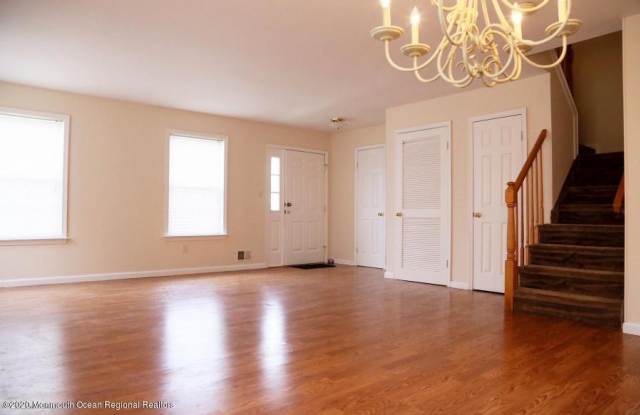 440 Indigo Court Gallery 2