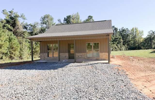 1228 BROWNLEE ROAD Gallery 2