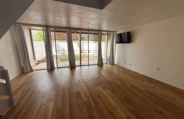 For Rent - [Mililani Garden Homes II] 95-350 Mahapili Ct #148 Gallery 1