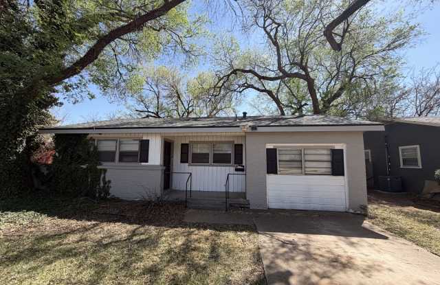 3813 25th Street photos photos